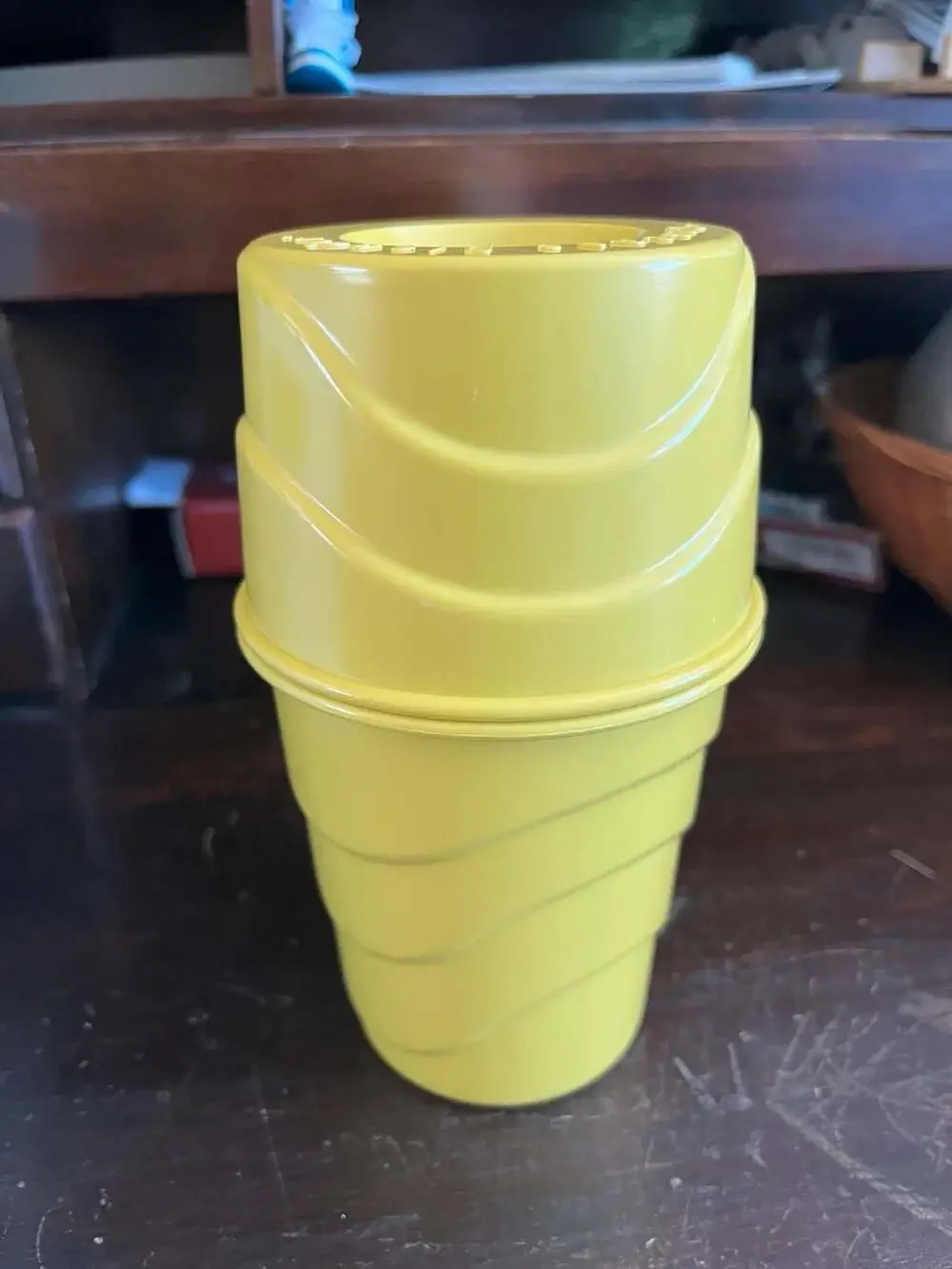 Vintage Stanley Home Products Cascade Blender Yellow Plastic Swirl Mixer